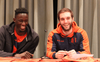 BASKONIA | Visita de Ilimane Diop e Ivan Martinez